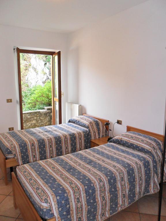 Exclusive Villa Crotto Lake View Varenna Szoba fotó